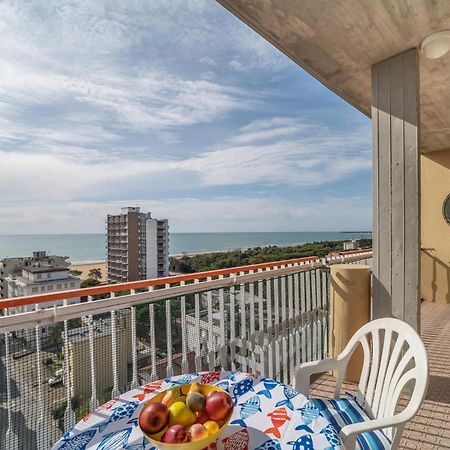 Ferienwohnung Residenza Puerto Do Sol Lignano Sabbiadoro Exterior foto
