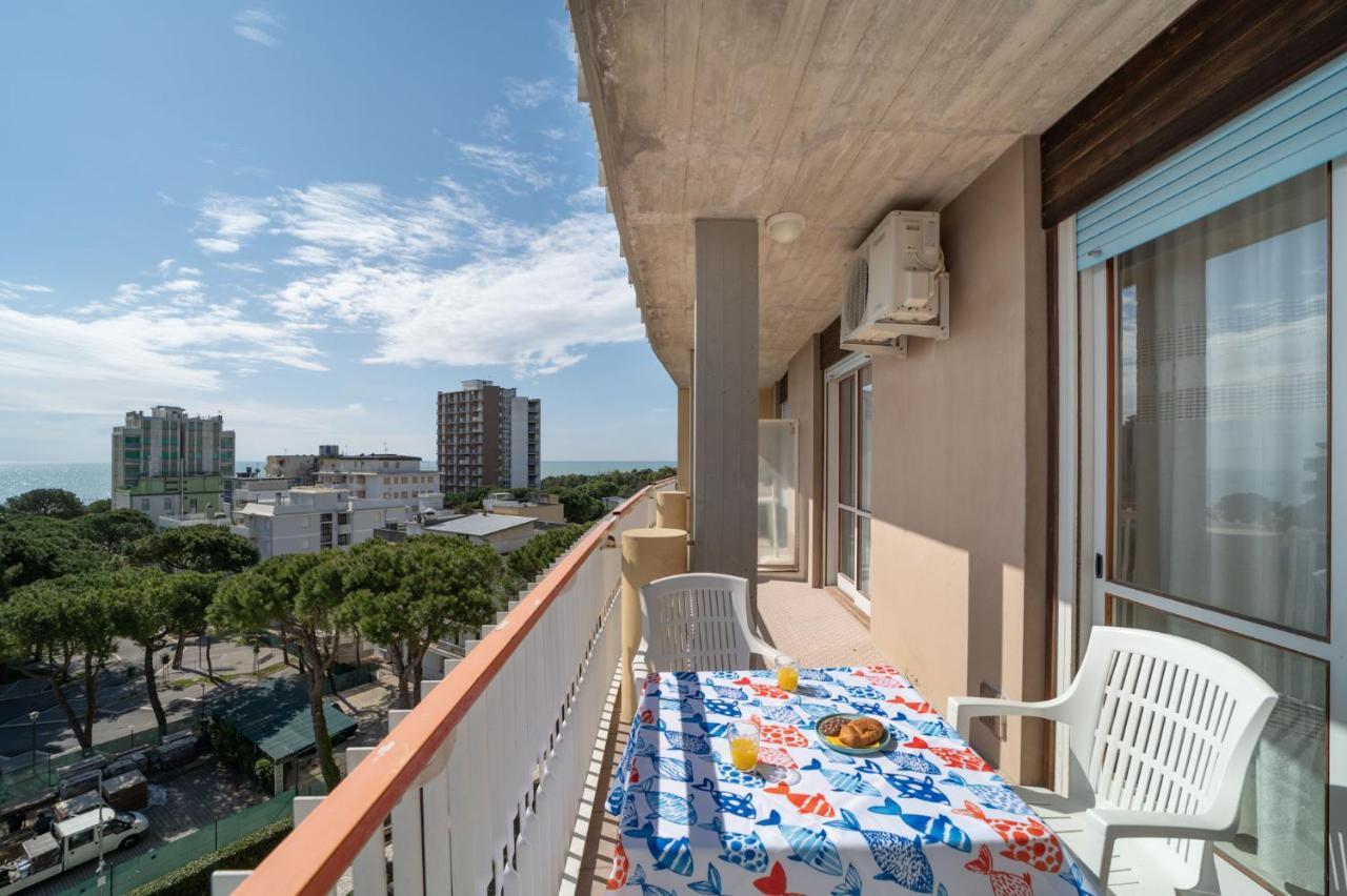 Ferienwohnung Residenza Puerto Do Sol Lignano Sabbiadoro Exterior foto