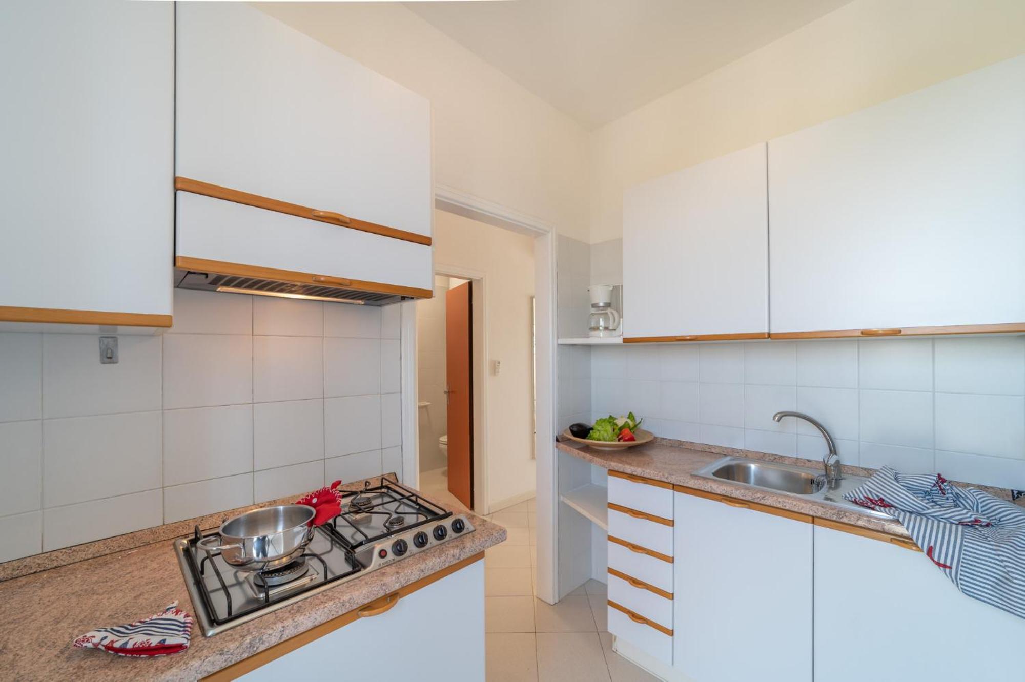 Ferienwohnung Residenza Puerto Do Sol Lignano Sabbiadoro Exterior foto