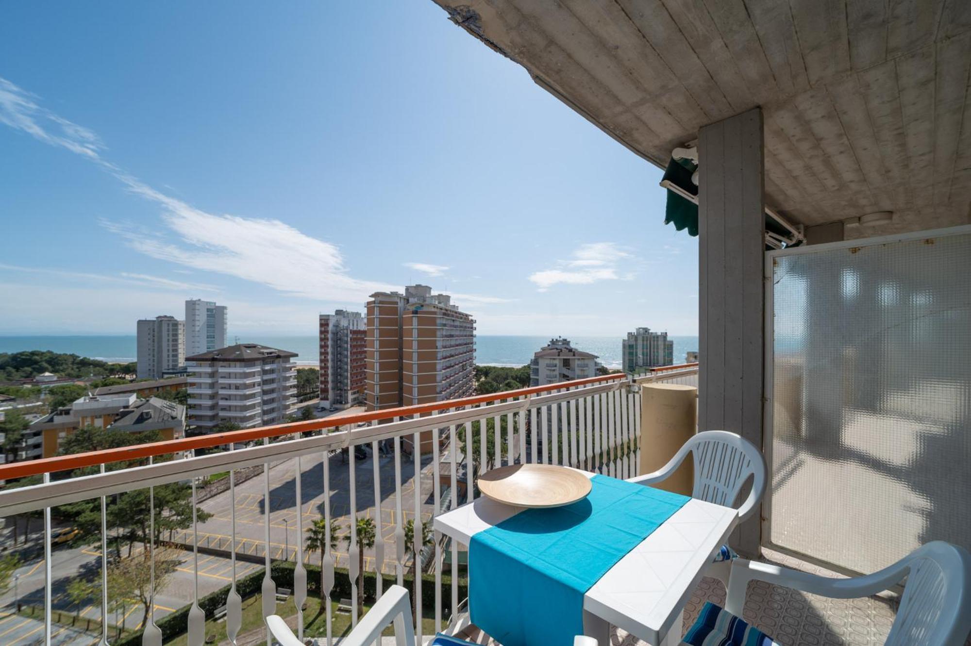 Ferienwohnung Residenza Puerto Do Sol Lignano Sabbiadoro Exterior foto