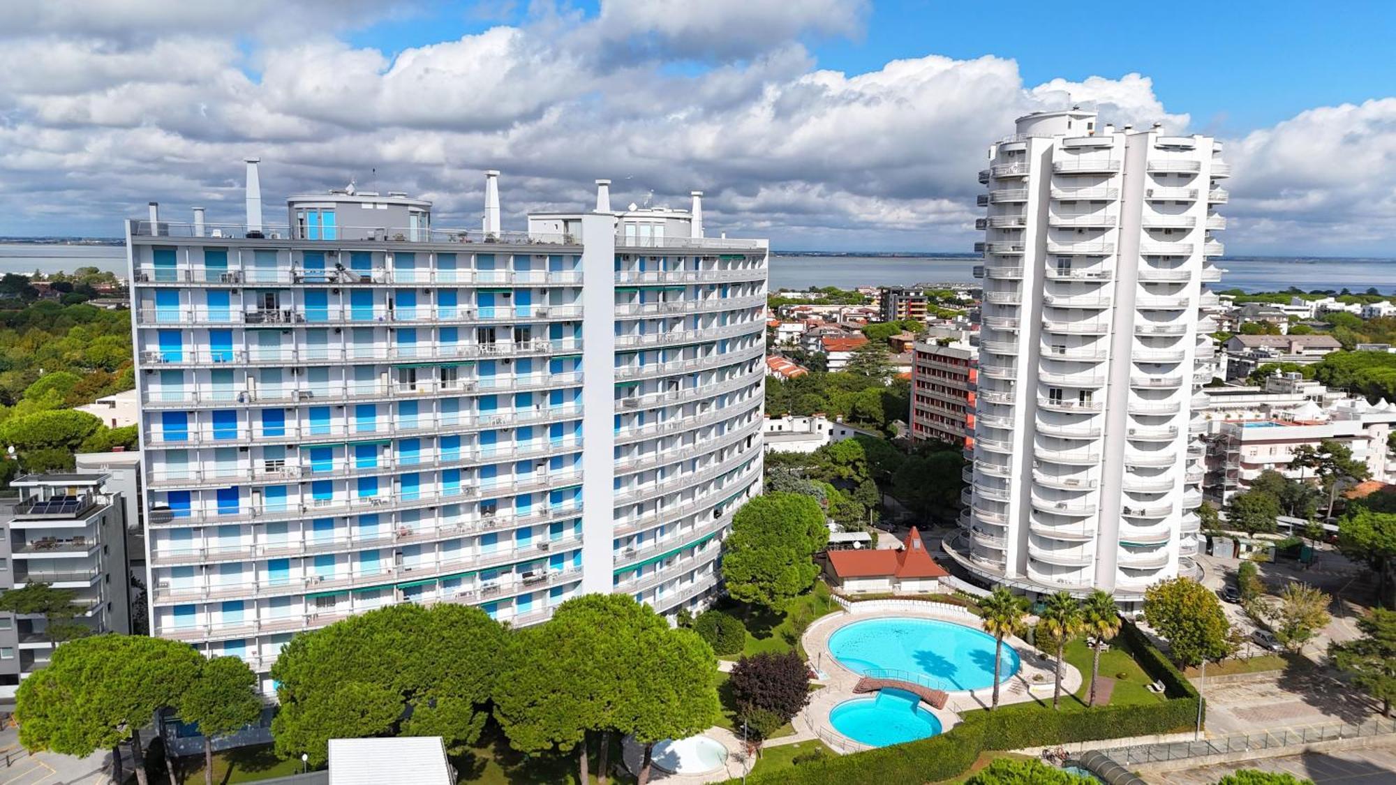 Ferienwohnung Residenza Puerto Do Sol Lignano Sabbiadoro Exterior foto
